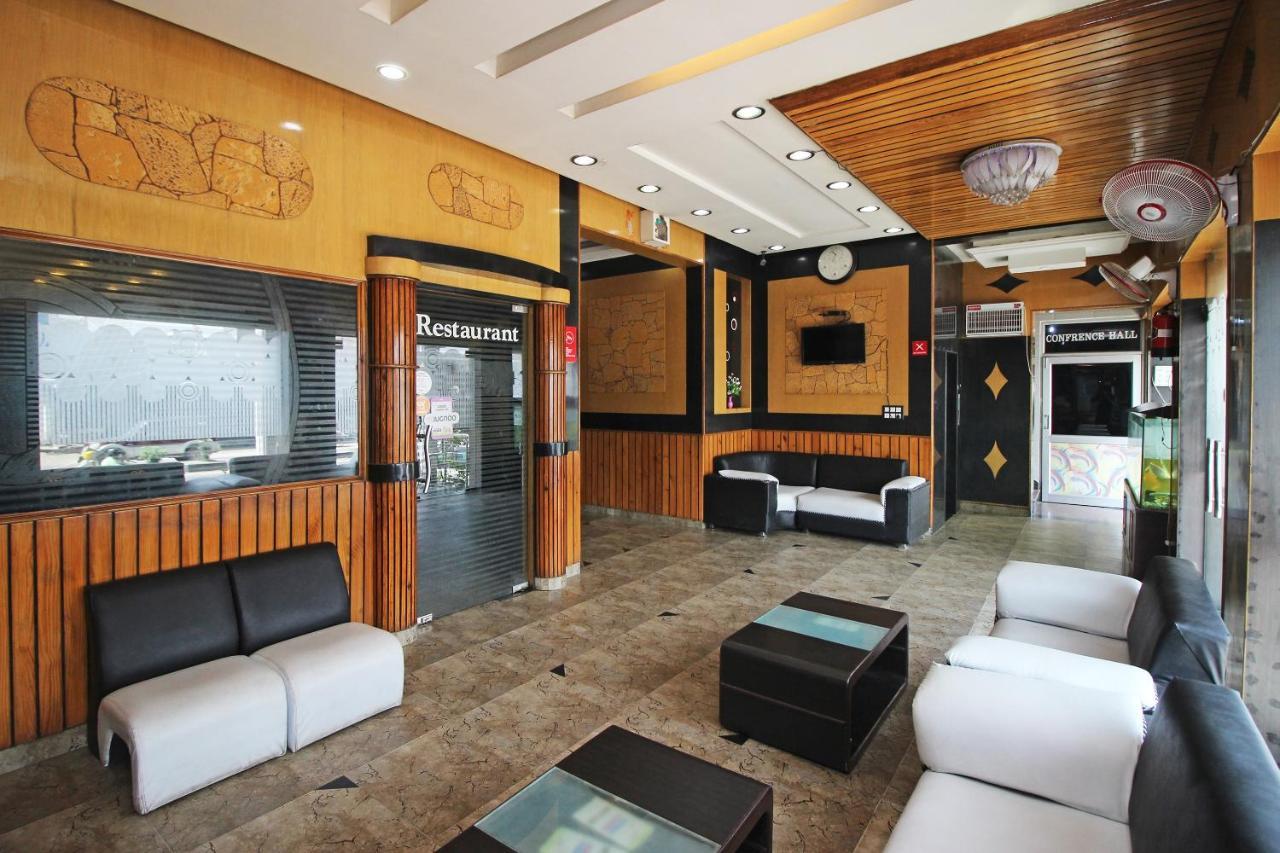 Oyo 9388 Yash Hotel Jaipur Luaran gambar