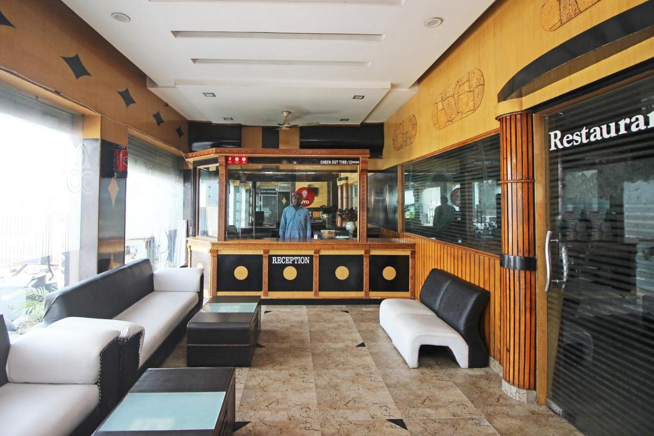 Oyo 9388 Yash Hotel Jaipur Luaran gambar